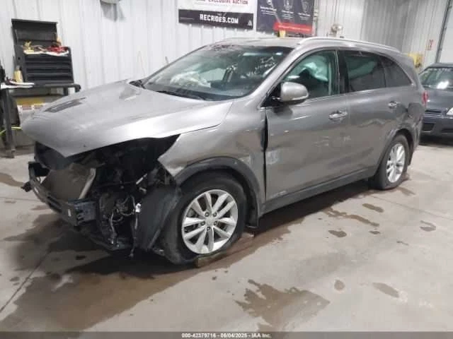 Juego de tuercas Kia Sorento 2018 2017 2016 Foto 2 de 4