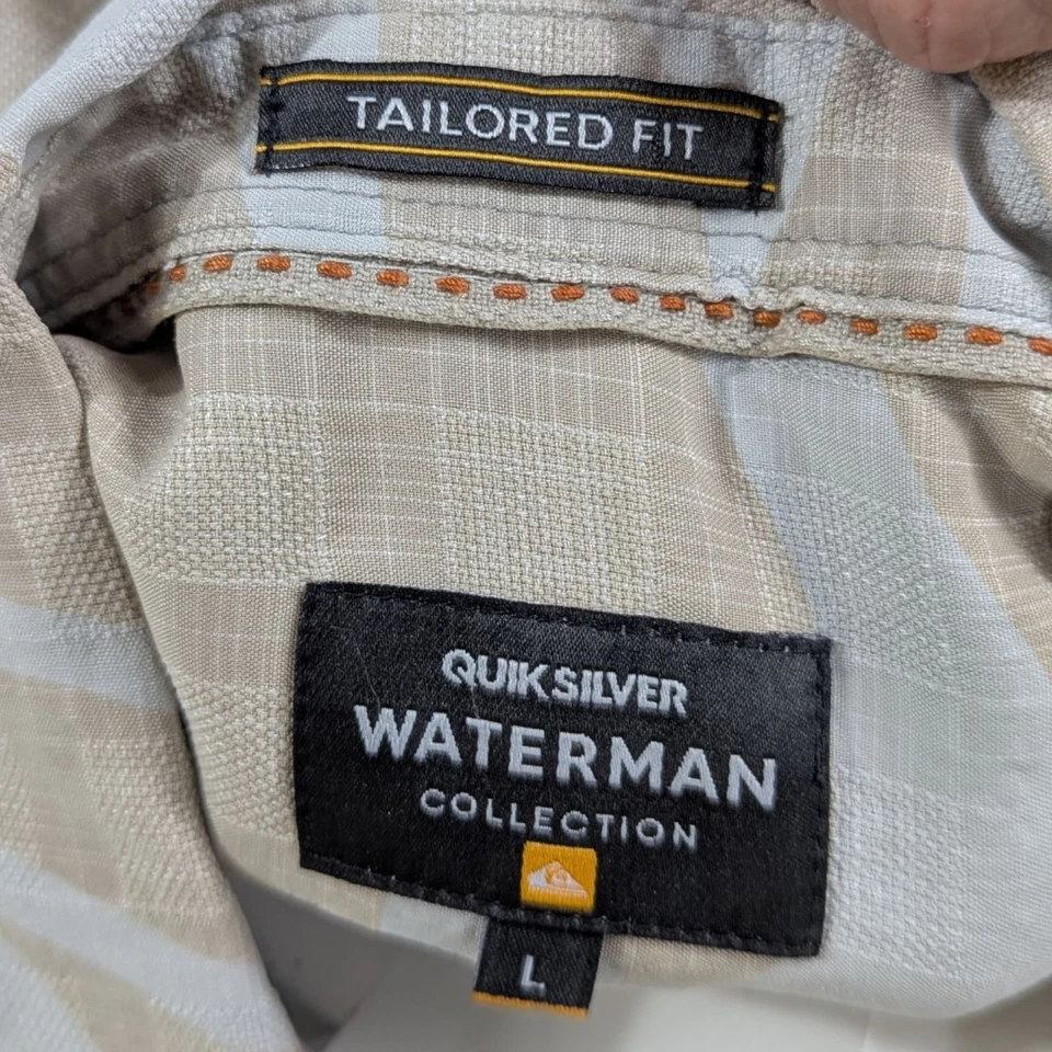 Quicksilver Waterman Hawaiian Aloha Shirt Mens Large Surfing Fall Leaf Tropical - Image 4 of 4