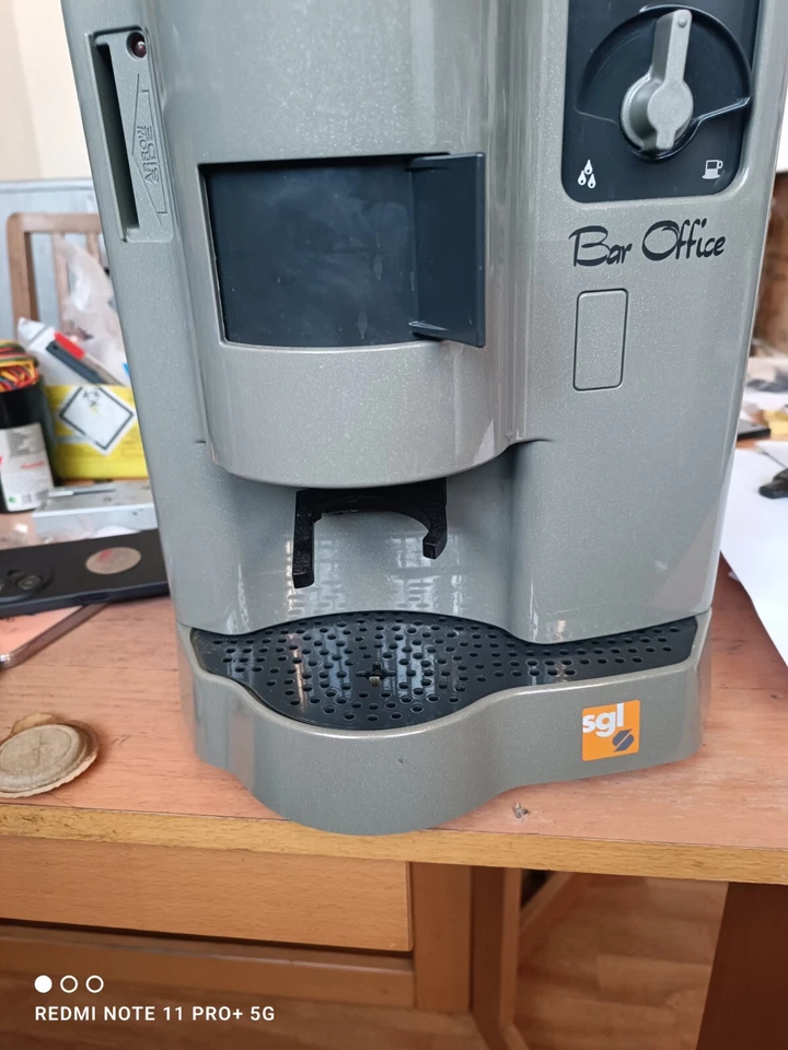 Macchina Caffè Cialde ESE 44 Con Erogatore Acqua Calda - Immagine 3 di 4