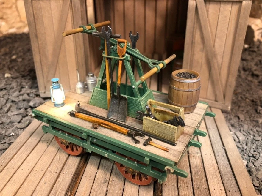 F Scale Narrow Gauge Hand Car Kit. 1:20.3 Unpainted - Image 2 of 4