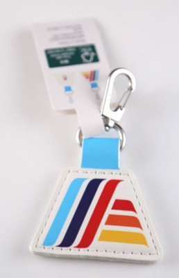 New 2025 Aldi Logo White Trapezoid Keychain Quarter Holder for Carts