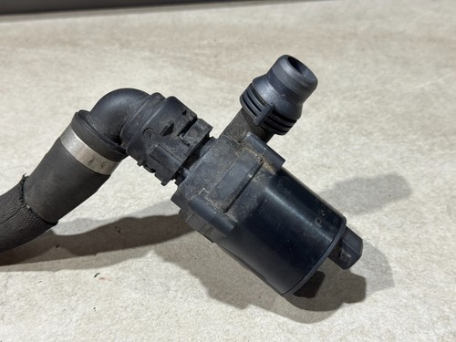 9197085 Wasserpumpe Kühlwasserpumpe Wasserventil für BMW X6 E71