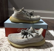 Adidas Yeezy Boost 350 V2 Kids  Yeshaya  Size 11Y