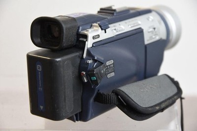 Sony DCR-TRV30 Handycam Camcorder Mini DV Japanese-only