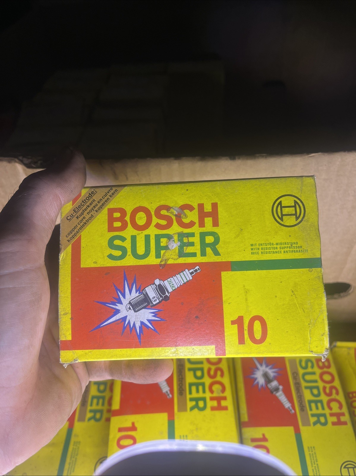 Bosch Spark Plug DR8BC 7550