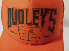 Dudleys Trucker Hat Mens Red Vtg Logo Lattime...