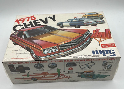 Vintage MPC 1975 Chevy Caprice w/ Trailer 1-7504 1/25 Scale Model Kit - Sealed