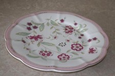 GRACE TEAWARE FLORAL DINNER PLATES WITH SCALLOPED EDGES & GOLD TRIM - NEW - S/4