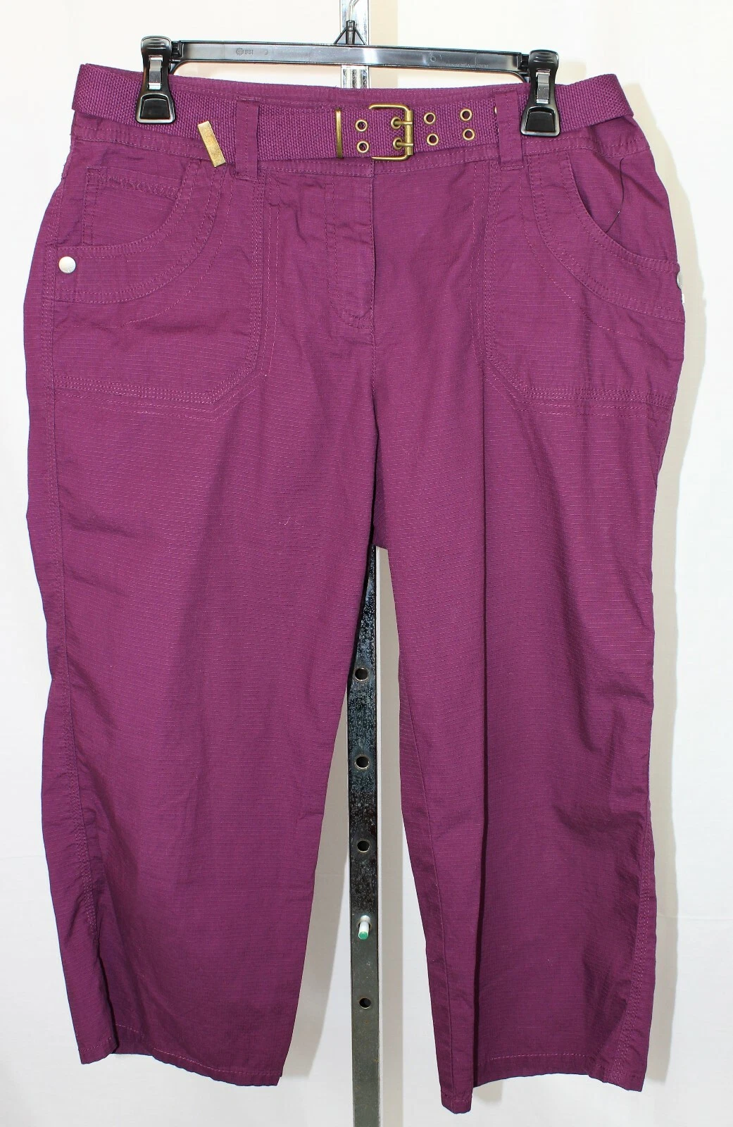 Womens Liz Claiborne Purple Maroon Wine Belted Capri cropped pants size 6