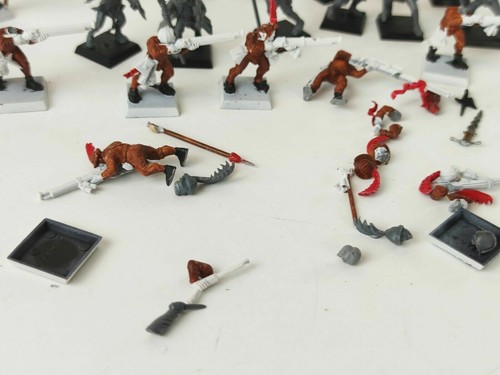 Pacchetti miniature di plastica Warhammer Age of Sigmar fantasy Battles OOP - Foto 293 di 321