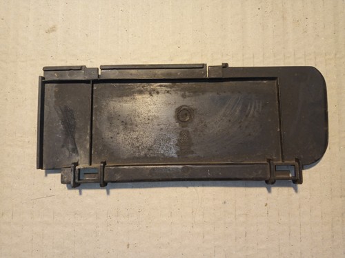 VW Polo 86C Verkleidung Blende Stoßstange vorne 867853678