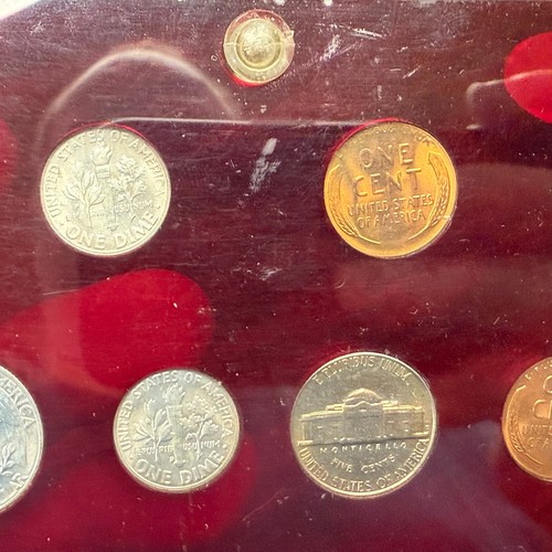 1955 UNITED STATES MINT SET IN RED CAPITAL PLASTIC 11 COINS TOTAL NO RESERVE - Picture 8 of 9
