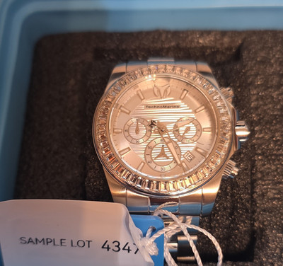 TechnoMarine Manta Ray Chronograph Quartz Silver Stainless Steel Sample Lot 4347