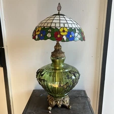 Beautiful Vintage Green Glass Hollywood Regency Style Mid Century Lamp Works!