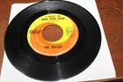 THE BEATLES I WANT TO HOLD YOUR HAND / I SAW HER STANDING THERE 45 RECORD 5112