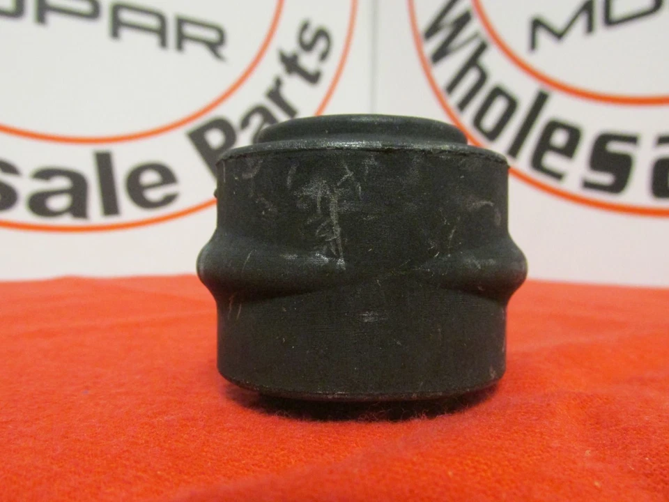 Buje de barra estabilizadora Dodge Charger Challenger Magnum Chrysler 300 tracción trasera NUEVO FABRICANTE DE EQUIPOS ORIGINALES MOPAR Foto 4 de 4