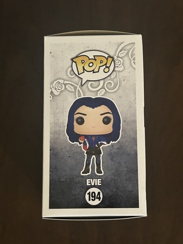 FUNKO EVIE #194 Pop Disney Descendants Retired Vaulted Sofia Carson Box Issues - Picture 4 of 7