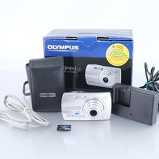 Olympus Mju 700 Digital Compact Camera 7.1MP Silver CCD Sensor Vintage Digicam