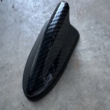 Car Carbon Fiber Shark Fin Roof Antenna Radio AM/FM Signal Aerial Waterproof