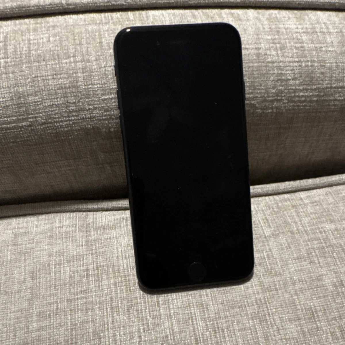 Apple iPhone 8 32GB Cell Phones & Smartphones for Sale - Shop New
