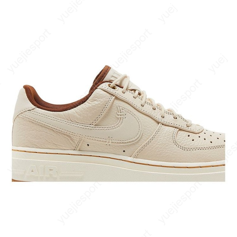 air force 1 lux pecan footlocker