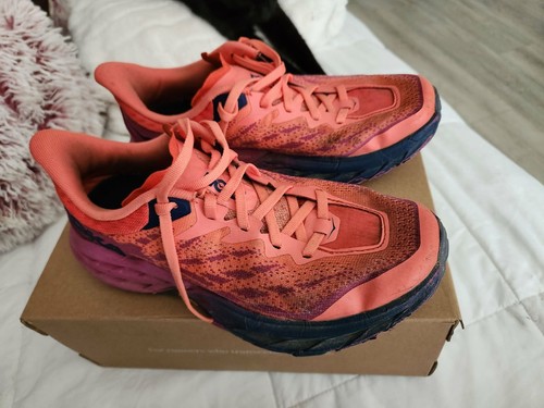 Hoka one one speedgoat 5  trail running shoe womens size 7.5