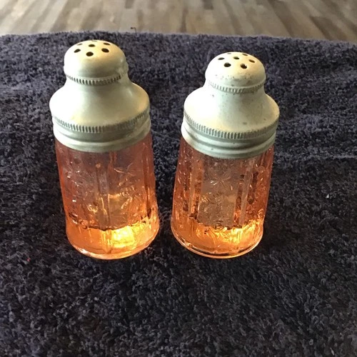 Vintage Federal Sharon/Cabbage Rose Pink 2.5 inch Salt & Pepper Shakers Nice