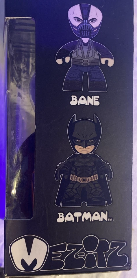 Figura de vinilo de diseñador de películas Mezco Mez-itz Batman Dark Knight Rises 2012 sellada Foto 2 de 4
