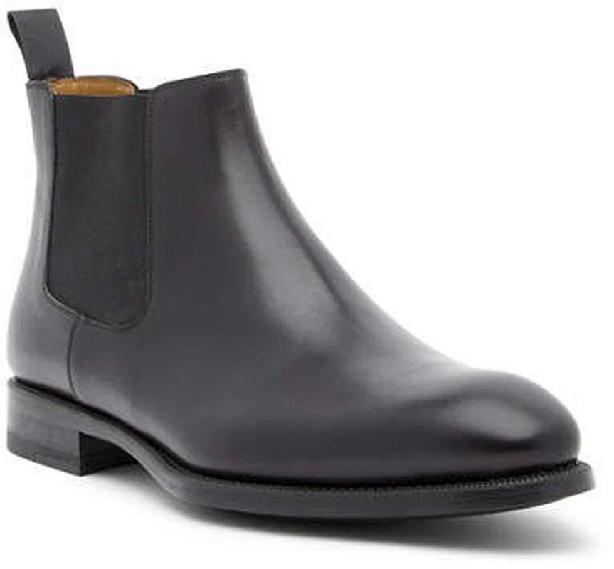 Rugged Sophistication: Bonn Leather Chelsea Boot by Magnanni