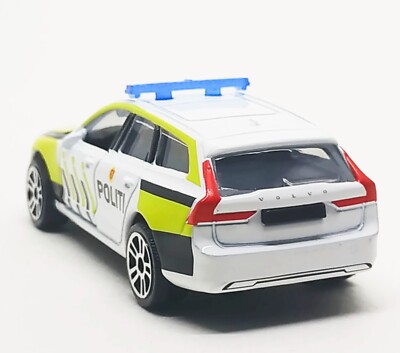 Voiture Jouet Volvo V90 Blanche Majorette 1:64 - Racing Cars 2022 - Neuf Boîte Fermée