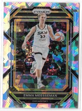 2023 Prizm WNBA Cracked Ice Prizm #41 Emma Meesseman Chicago Sky