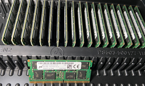 Micron 8GB 2Rx8 PC4-2133P-TF0-10 Memory MTA18ASF1G72HZ-2G1A1ZK - Picture 3 of 12