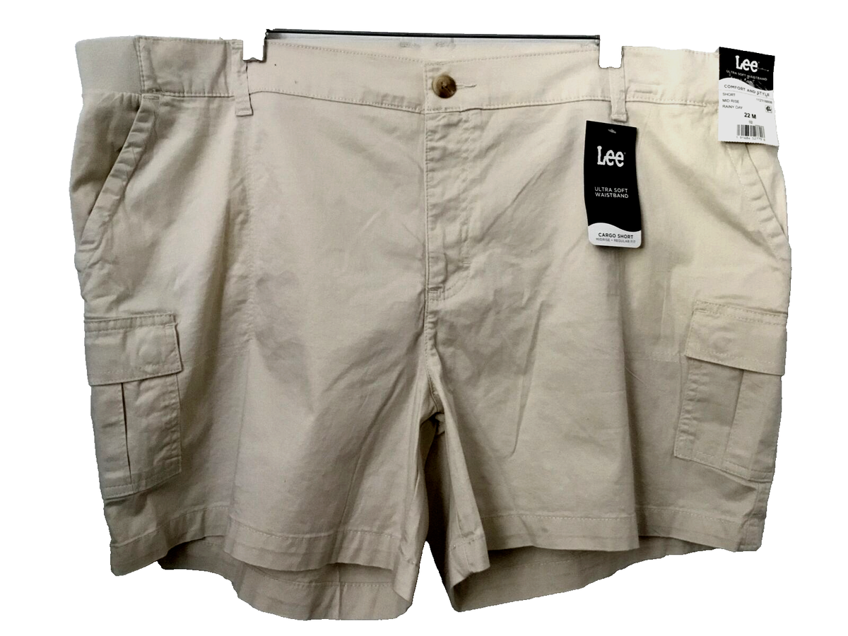 LEE REGULAR FIT MIDRISE IVORY RAINY DAY CARGO SHORTS Sz 22M