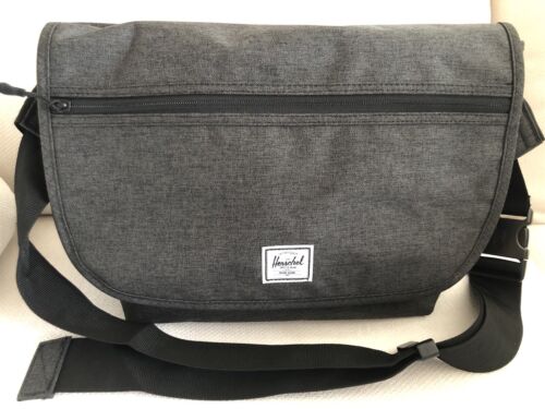 Herschel 'Grade' Mid Crossbody Messenger Bag in Grey/Black - Picture 2 of 13