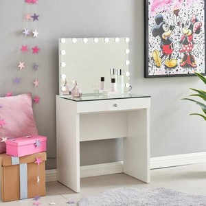 babies dressing table