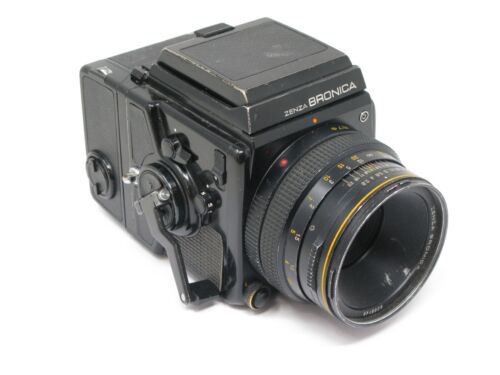 Cámara SLR de formato medio Zenza Bronica SQ-B con lente 80 mm f2,8, WLF y parte posterior de película - Imagen 2 de 14