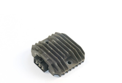 Kawasaki GPX 600 R ZX600C Bj. 95 - Spannungsregler Gleichrichter