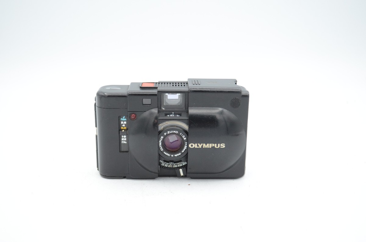 OLYMPUS オリンパス XA F.ZUIKO F2.8 35mm Olympus XA 35mm Film Camera, with 35mm F/2.8 F. Zuiko Lens