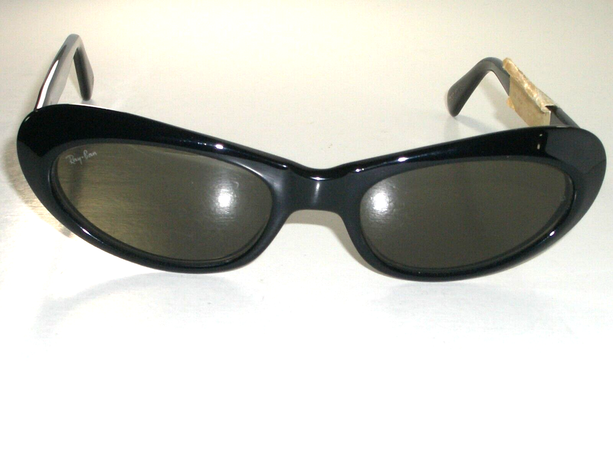 VINTAGE B&L RAY BAN W2522 BLACK G15 UV LENS SLEEK CATS
