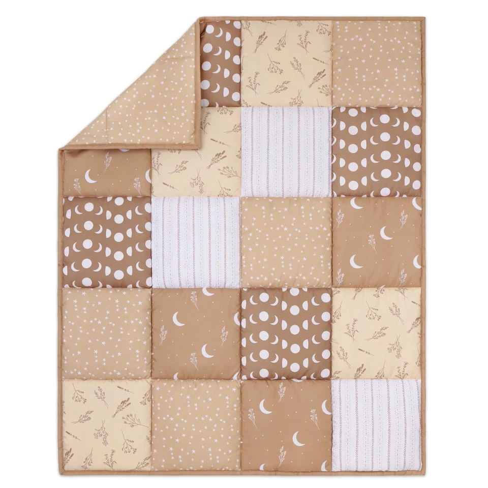 Juego de ropa de cama unisex Boho Celestial Patchwork de 3 piezas para cuna de The Peanutshell Foto 4 de 4