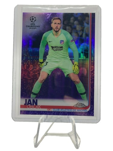 2021-22 Topps UEFA Champions League Soccer STARBALL Parallels You