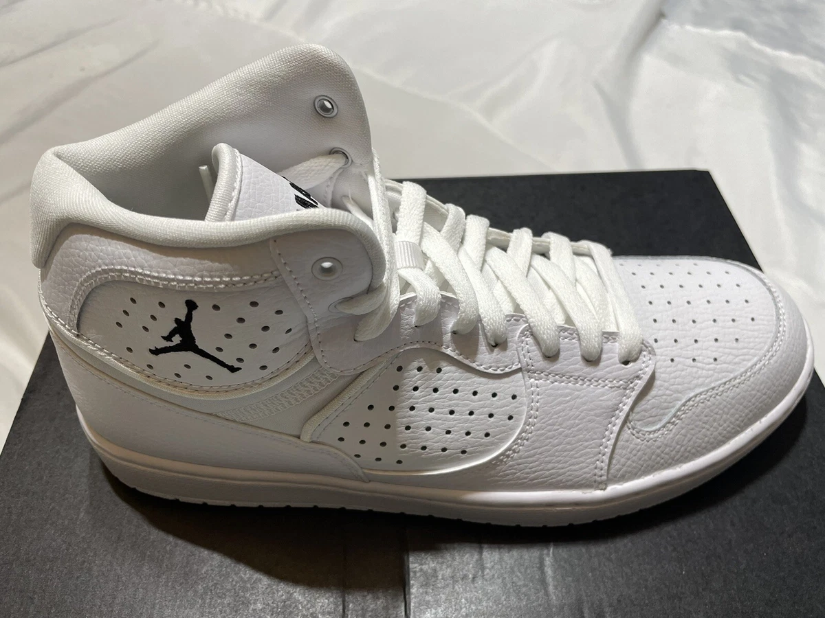 Jordan access store trainer white