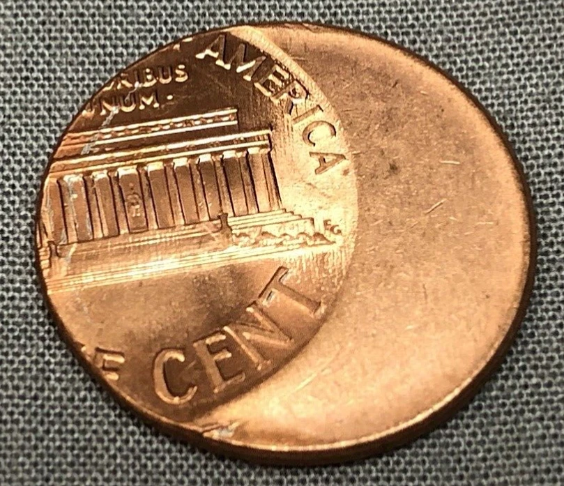 2001 1c Mint Error Lincoln Penny - Image 3 of 4