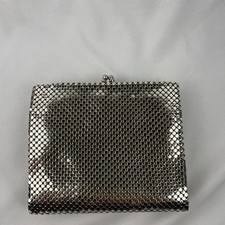 Unused Vintage Whiting  Davis Silver Mesh Bifold Kiss Clasp Wallet Made In USA