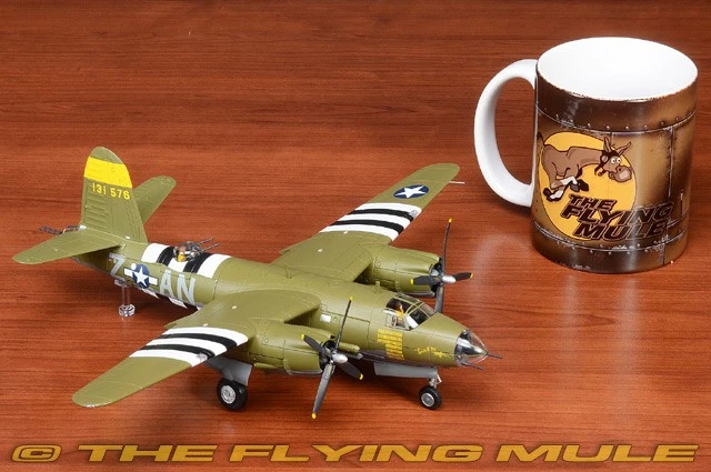 Corgi 1:72 B-26B Merodeador USAAF 386º BG, 553º BS David Dewhurst Dinah Might Foto 4 de 4