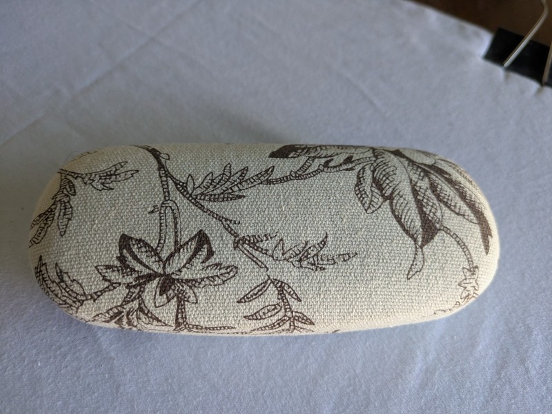 LAURA ASHLEY Sunglass/eyeglass Case.  Linen covering with Floral Design