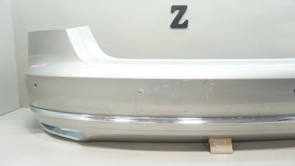 AUDI A8 S8 2015-2018 PANEL DE CUBIERTA DE PARACHOQUES TRASERO OEM 4H0807511 Foto 2 de 4