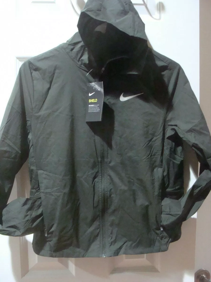 Nike shield convertible jacket sales