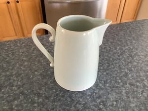 MSE Porcelain Ceramic 7 3/4" Pitcher 2  Qt  Martha Stewart Light  Blue