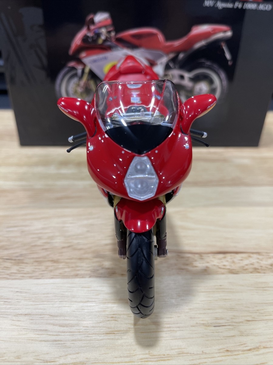 Minichamps Mv Agusta F4 1000 Ago 1/12 Scale Silver/red 122121720